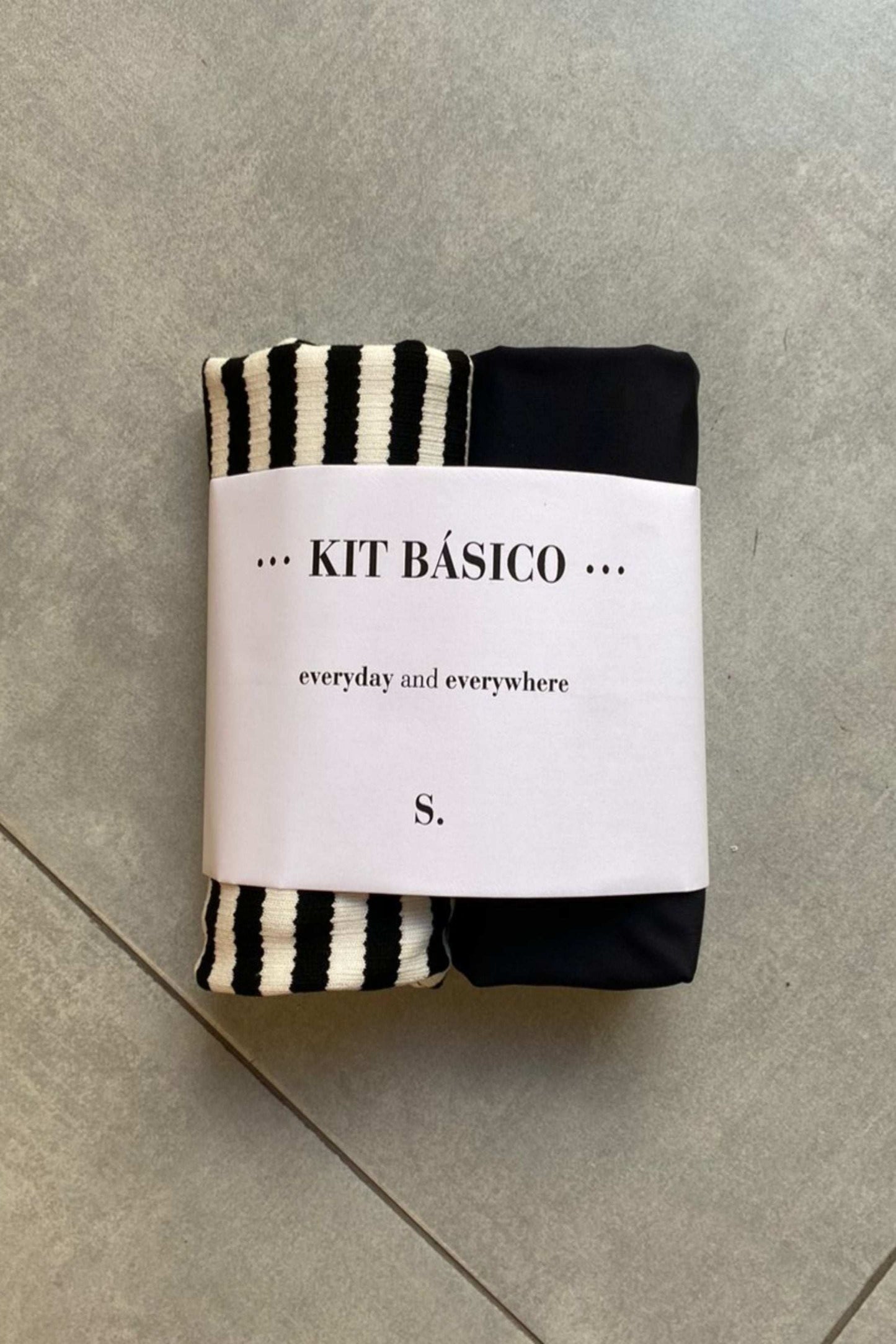 Kit Top Creta Preto e Top Dália Listrado