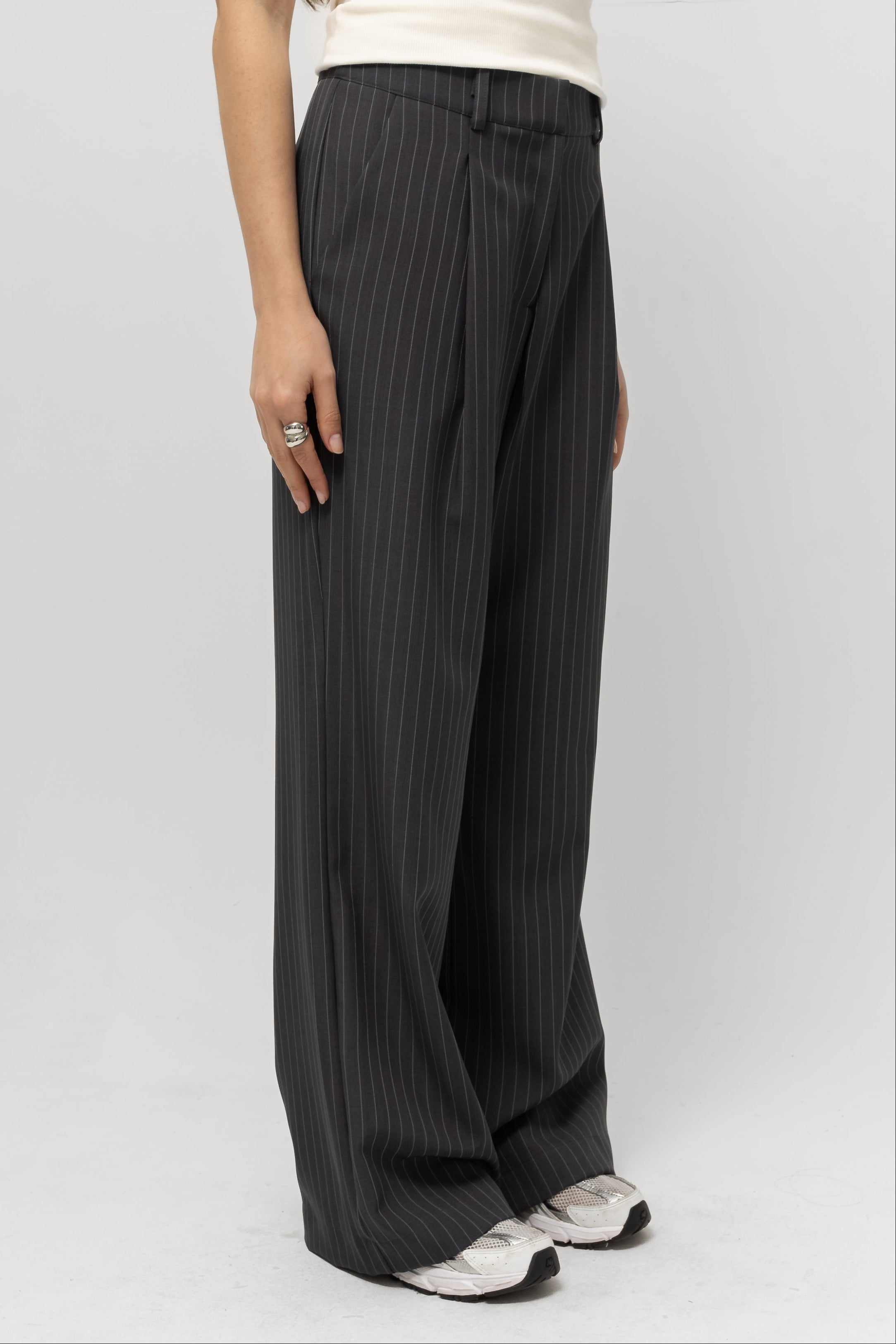 Calça Hannah Risca de Giz