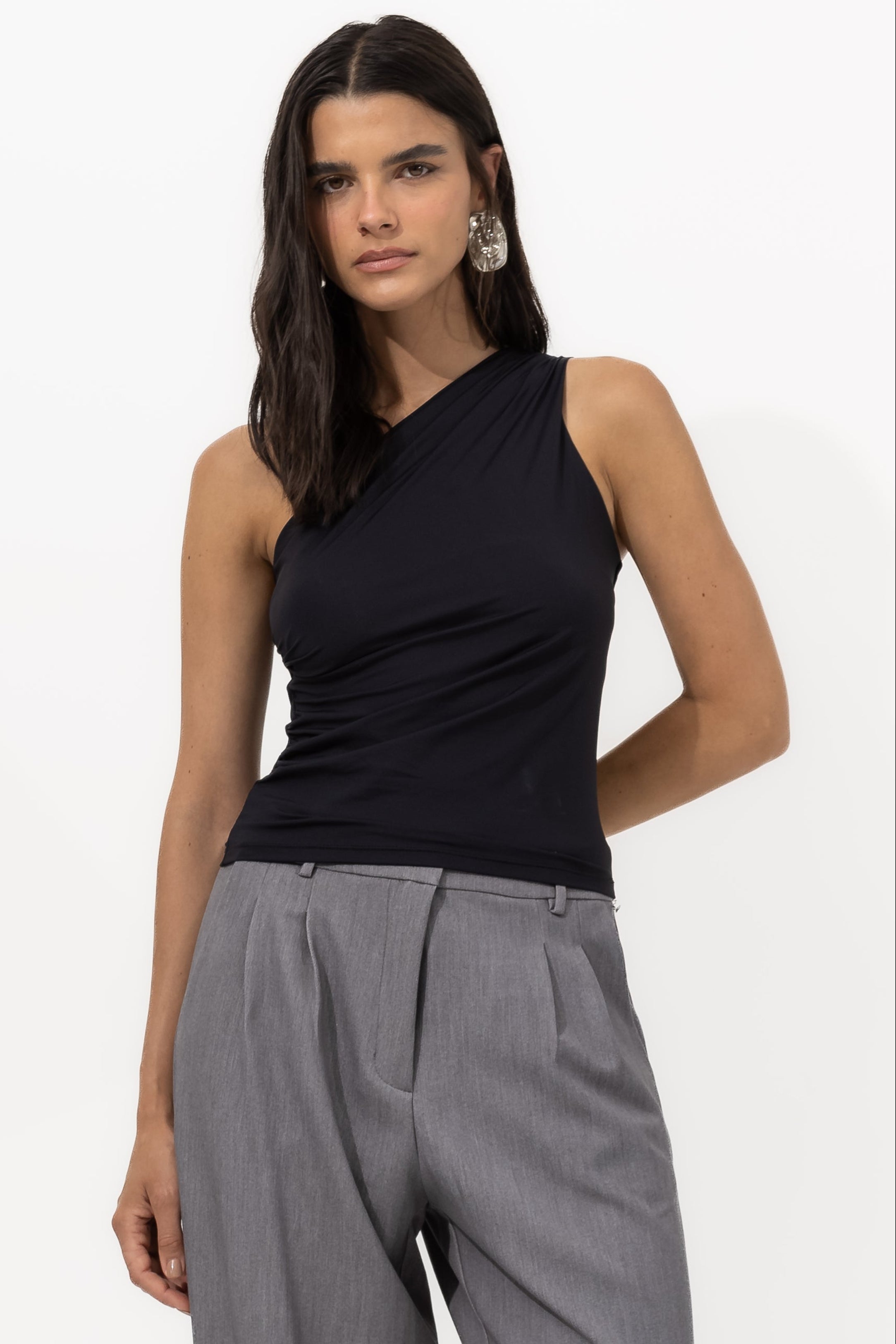 Blusa Thaila Assimétrica
