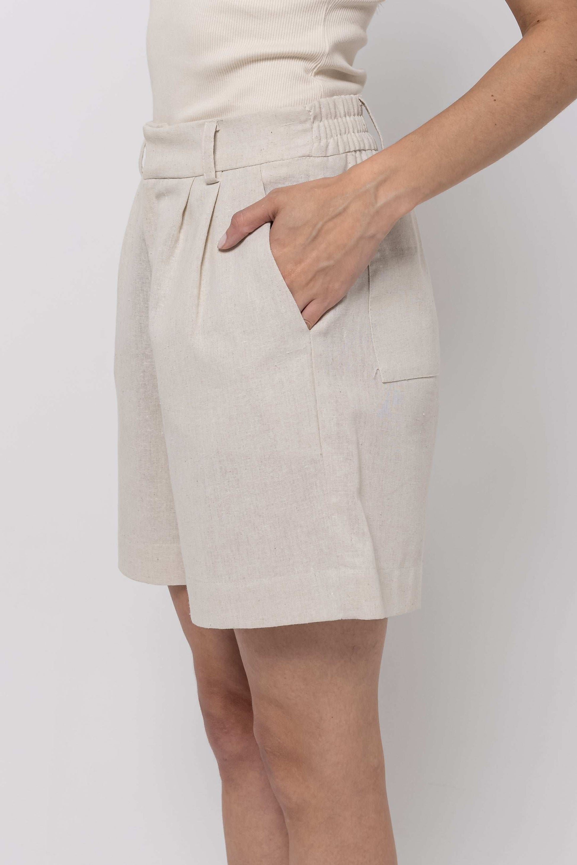Shorts Linho Lívia