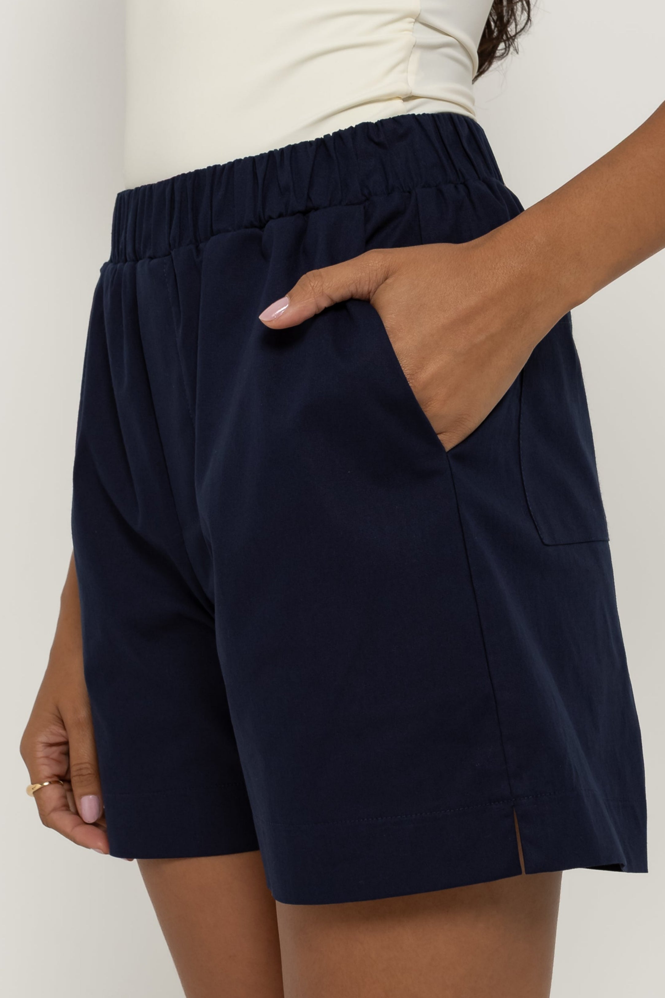 Shorts Sarina