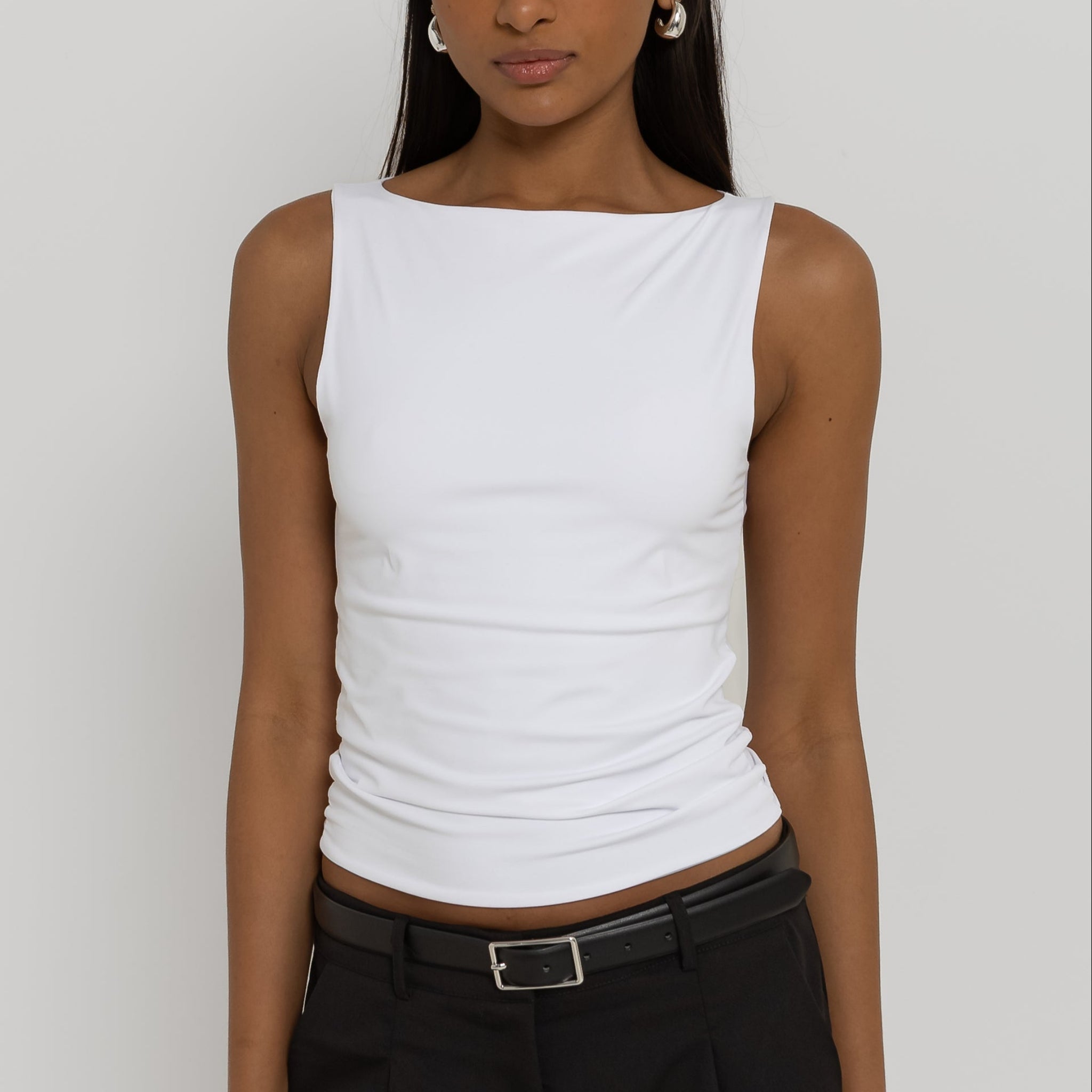 Blusa Bianca Gola Canoa