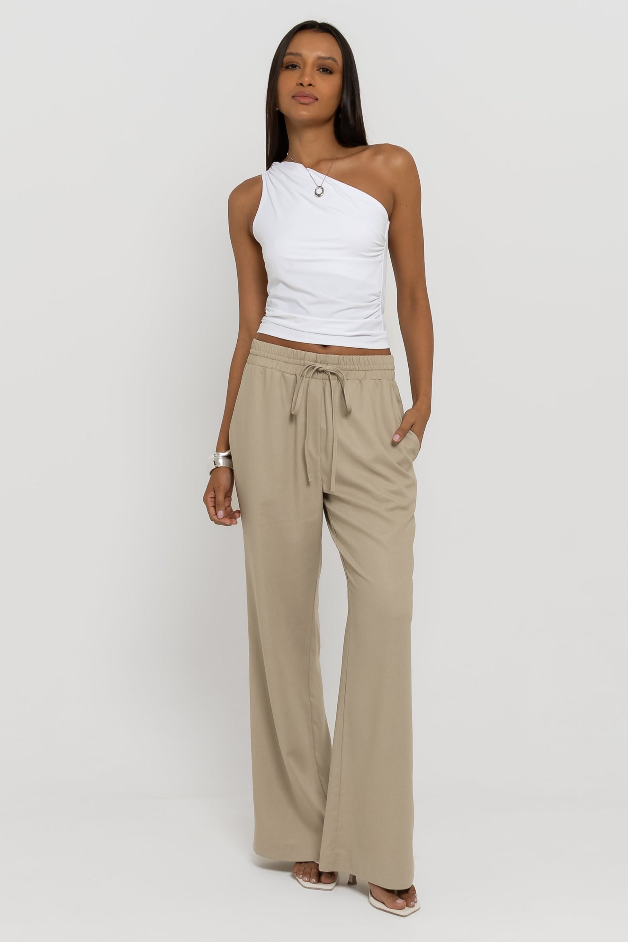 Blusa Thaila Assimétrica